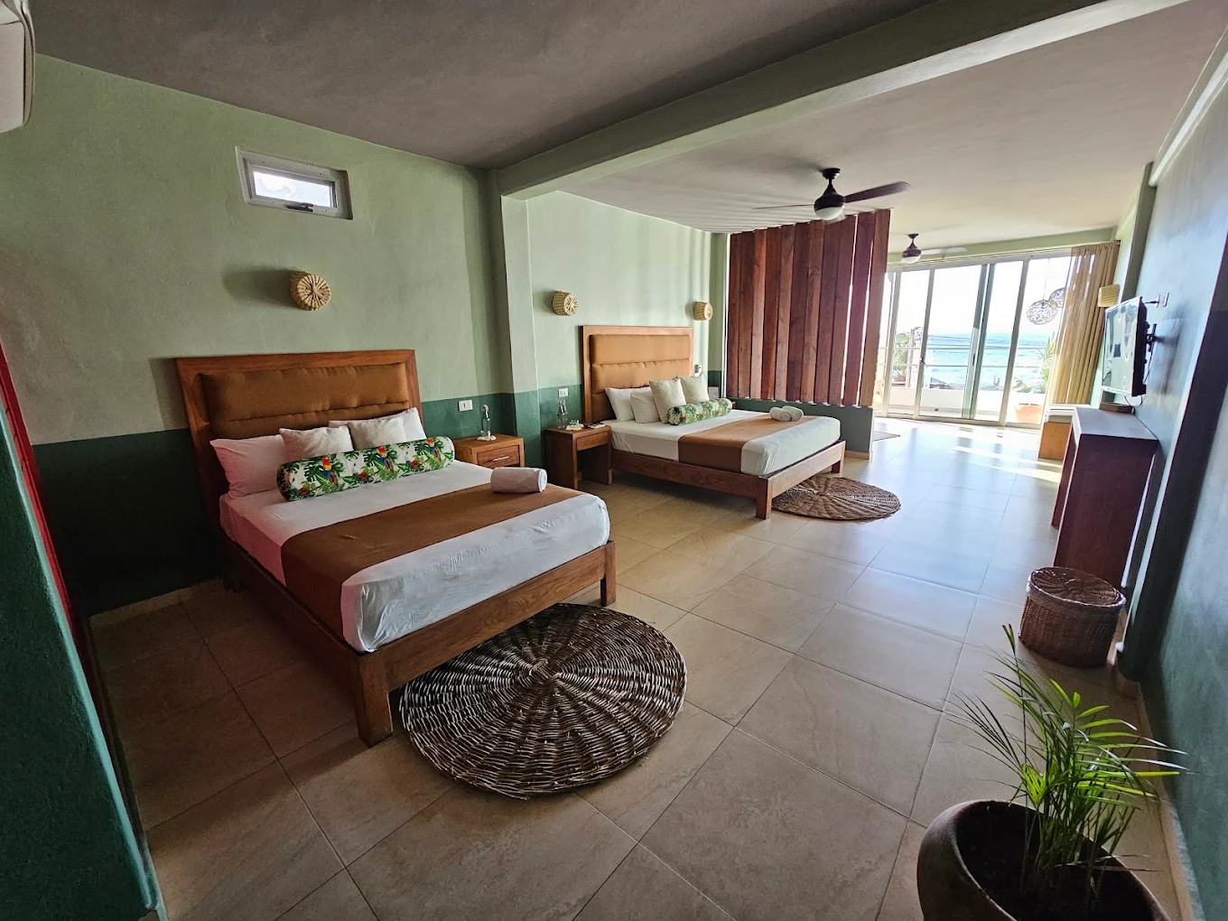 Albatros Suites Cozumel room