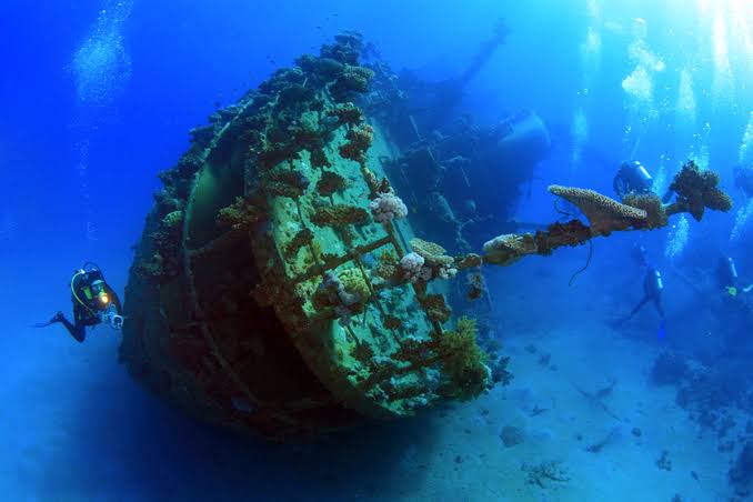 WWII Japanese wreck in Coron, Philippines
