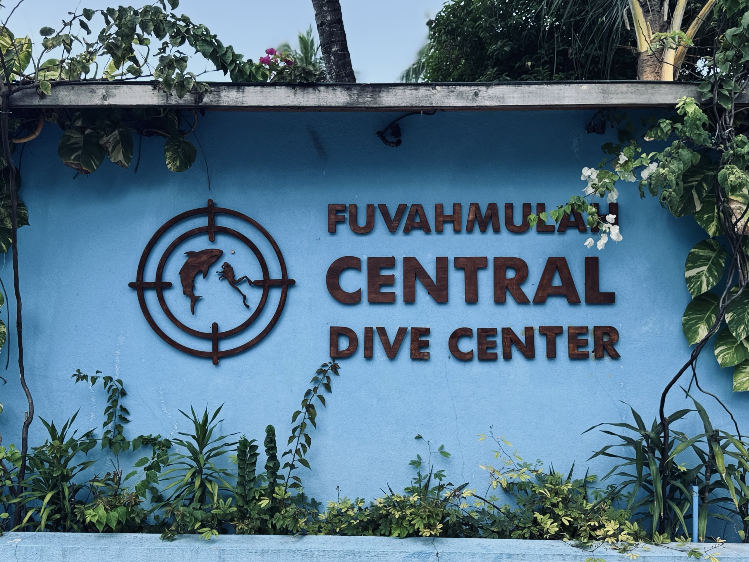 Fuvahmulah Central Dive Center sign, Maldives